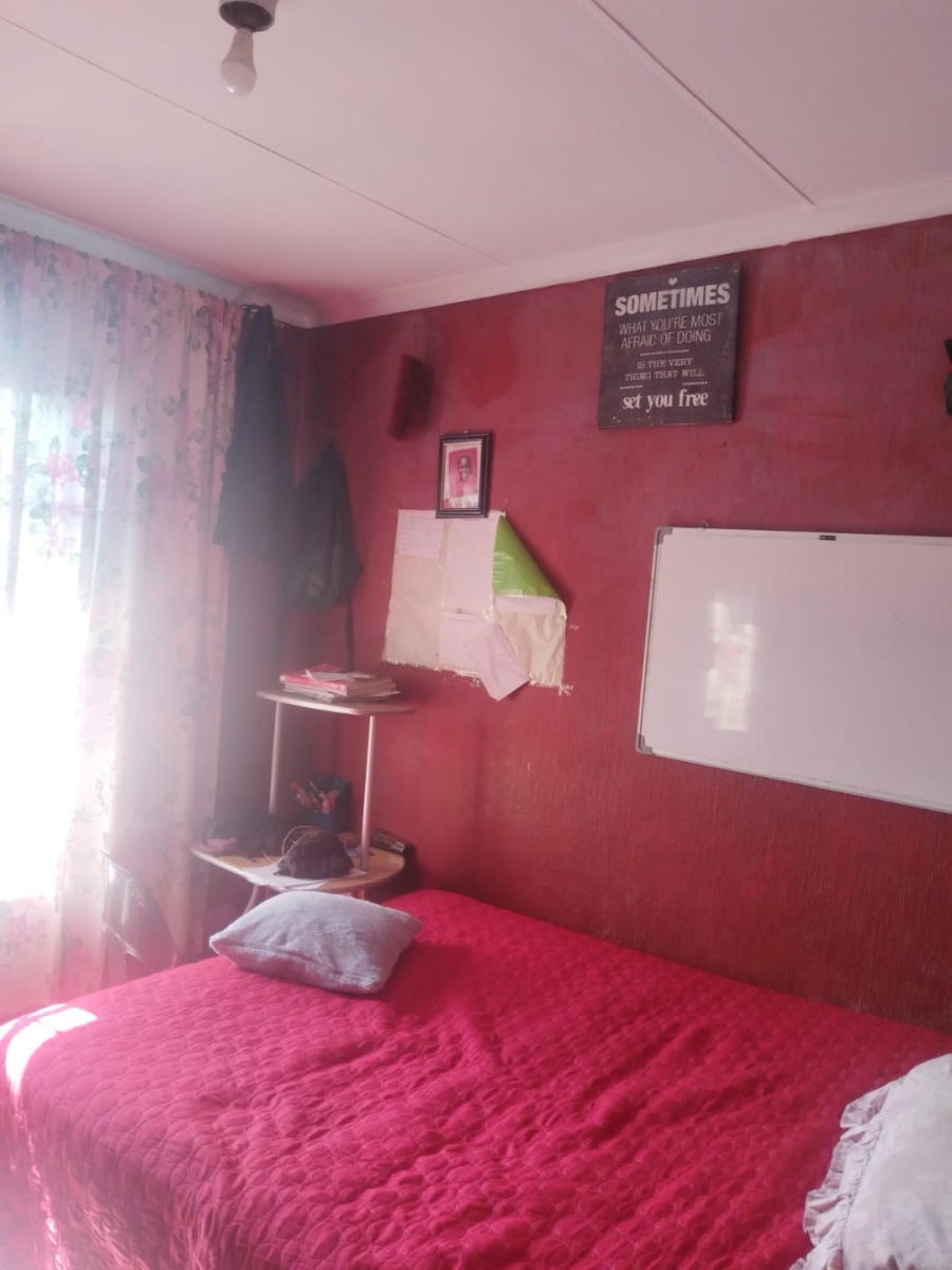 To Let 3 Bedroom Property for Rent in Lebanon North West
